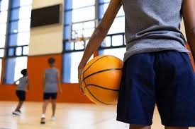 🚨 官方消息：布斯克茨·费雷尔将执法马德里竞技与皇家马德里的西班牙超级杯半决赛。 比古埃拉·巴斯克斯担任VAR裁判。 来源：Madrid Xtra