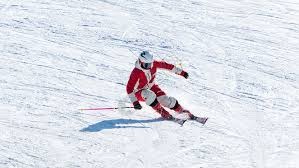 白魔强突一个后，随后抢断一条龙抡臂大风车背扣